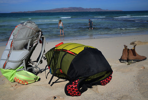 Buttermilks Lightweight Backcountry Pack (Farallon Black)
